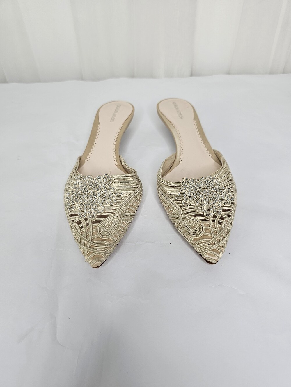 Vintage Giorgio Armani Corded Metallic Gold Embellished Mule Kitten Heel Size 38 - Picture 4 of 9